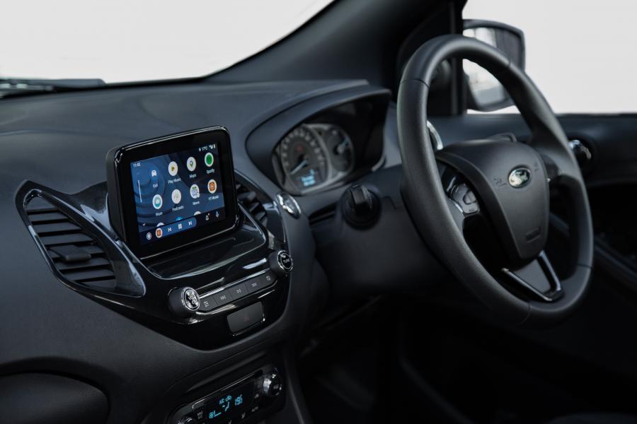 Интерьер Ford Figo Freestyle 2020 года  (фото 21 из 40)